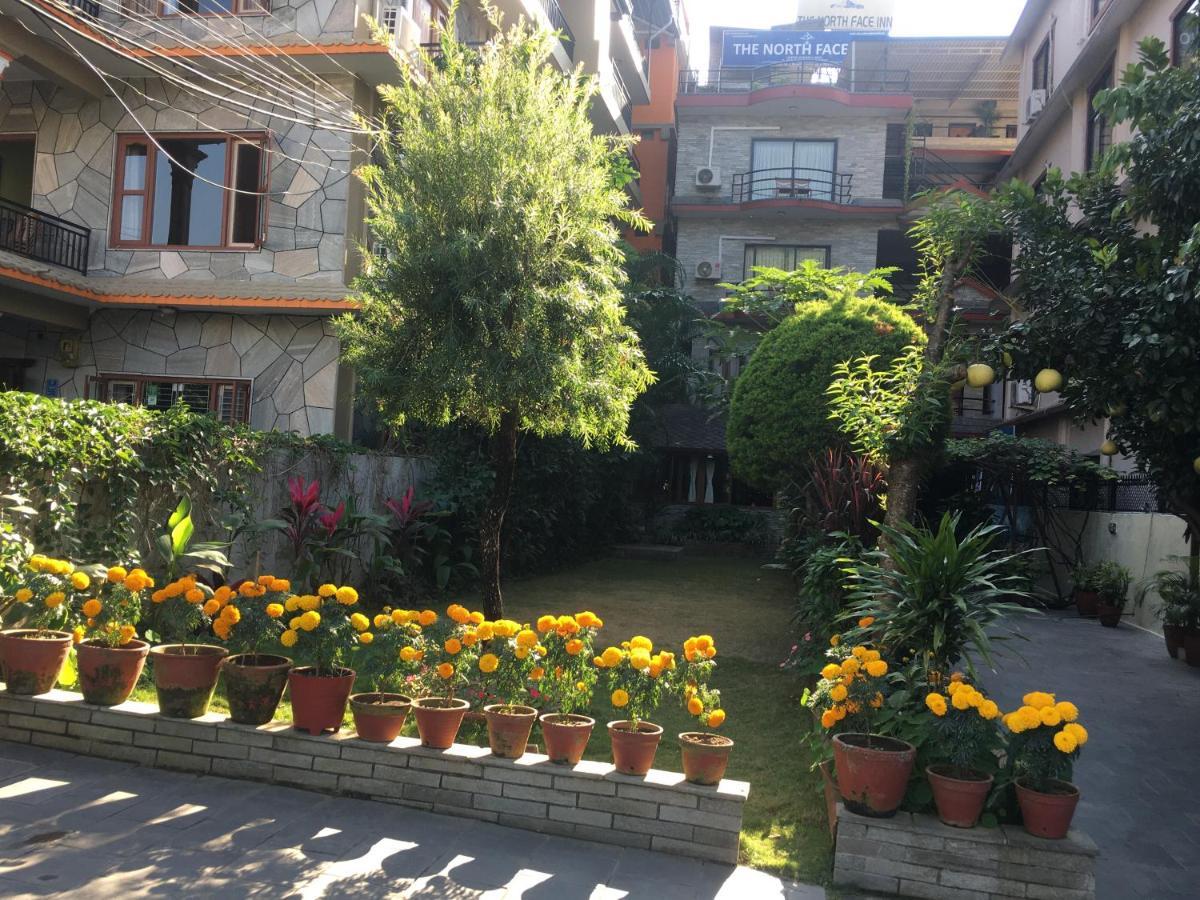 The North Face Inn Pokhara Eksteriør billede