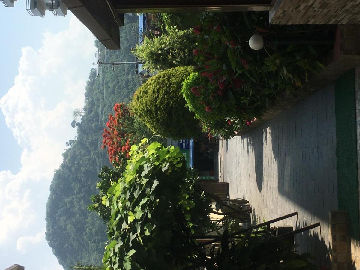 The North Face Inn Pokhara Eksteriør billede