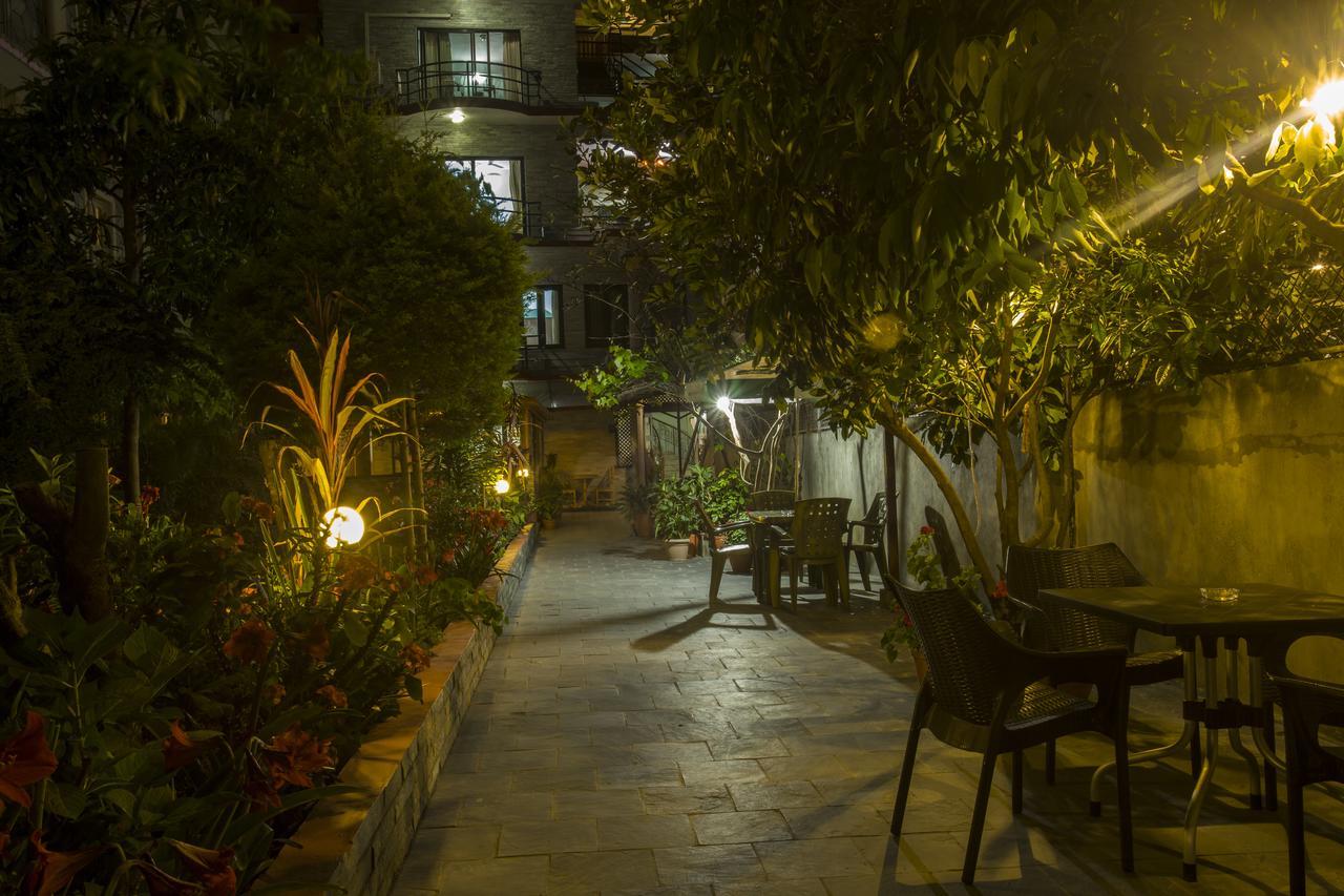 The North Face Inn Pokhara Eksteriør billede