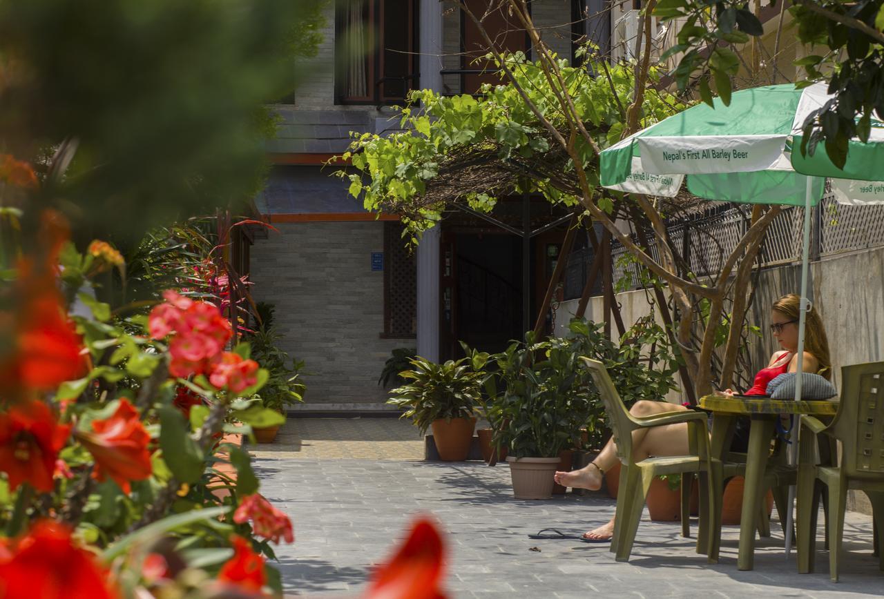 The North Face Inn Pokhara Eksteriør billede